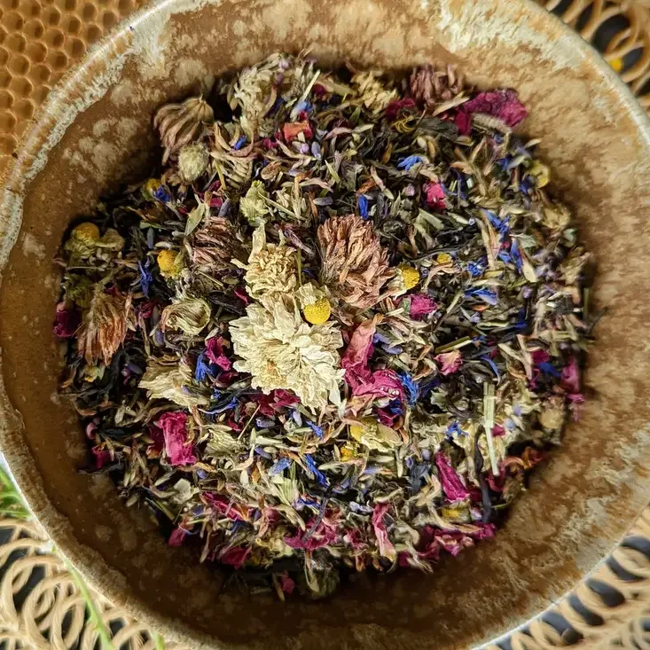 tea honey kissed2.webp