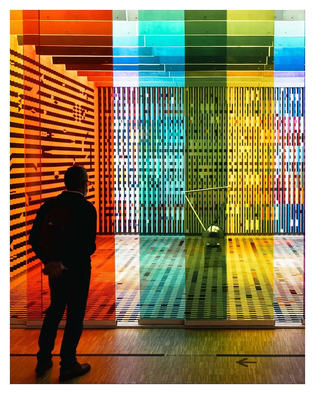 The viewer / The view

Artist: Yacoov Agam