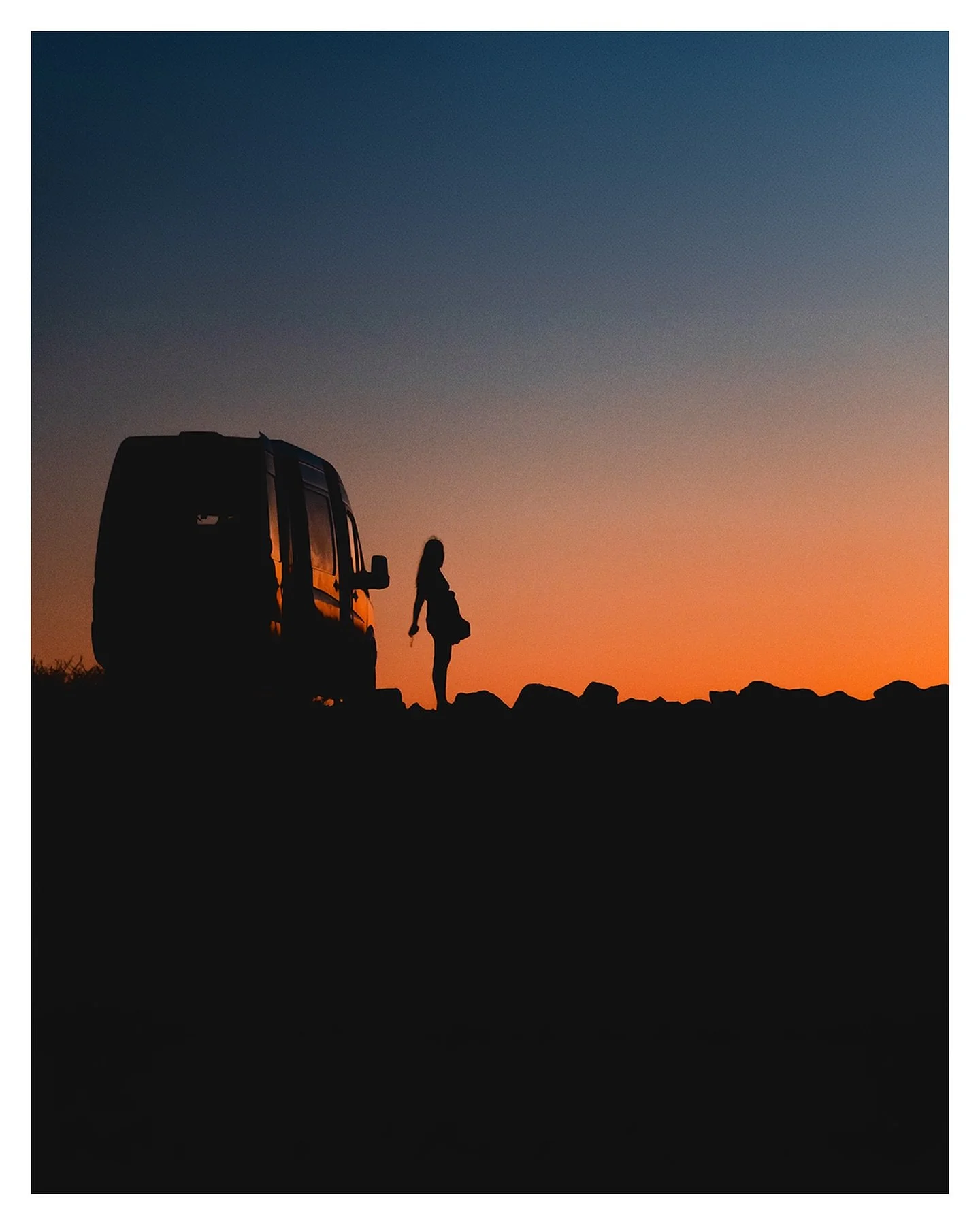 De esos d&iacute;as de snorkel, raquetas y f&uacute;tbol en la playa con mis hermanos, en los que agradeces haberte llevado la c&aacute;mara &ldquo;por si acaso&rdquo;. Porque justo antes de irte ves en un instante dos fotos. 

Nunca entender&eacute;