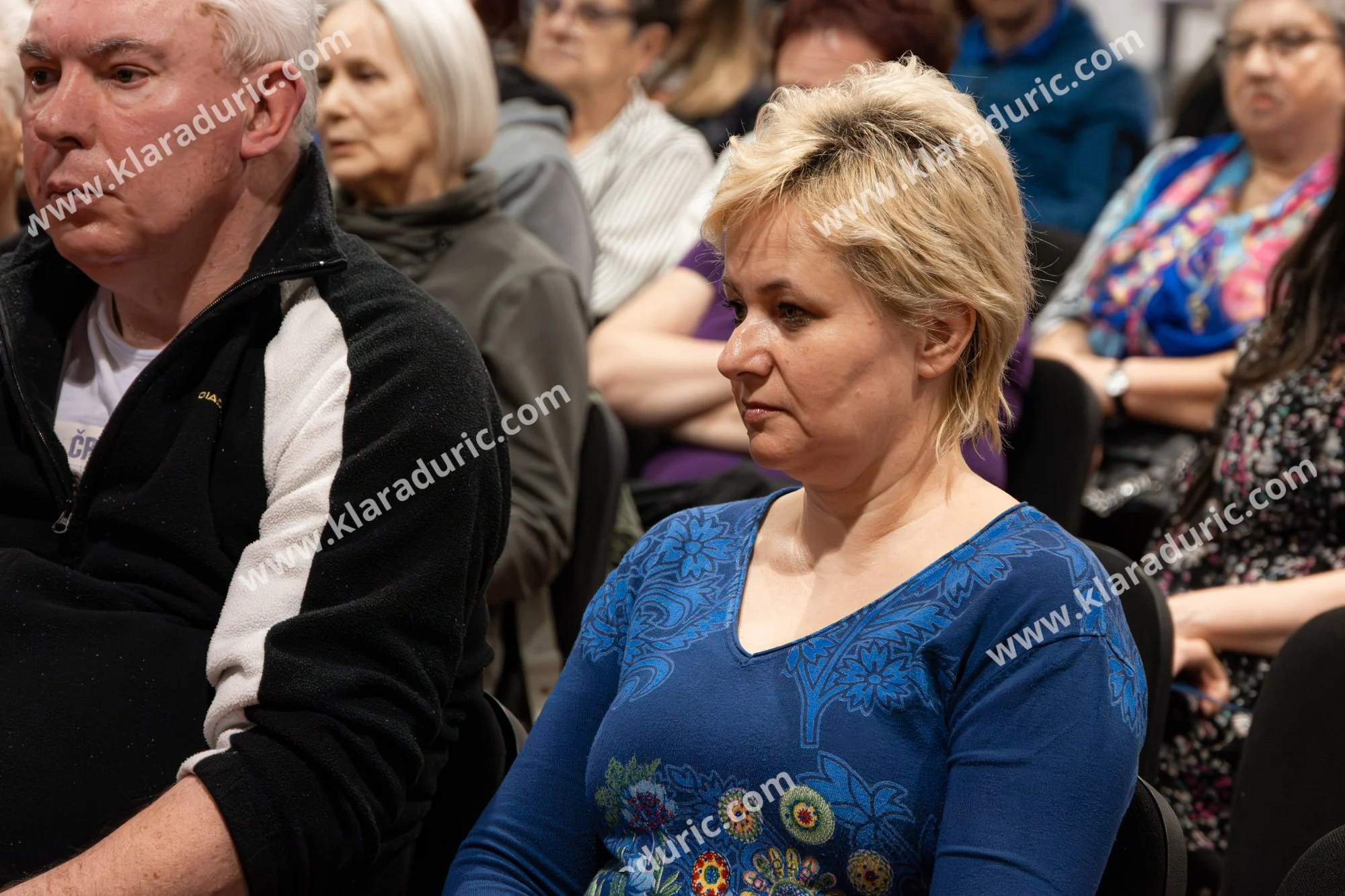 Predstavitev zbornika Tu in zdaj / Založba Cajt