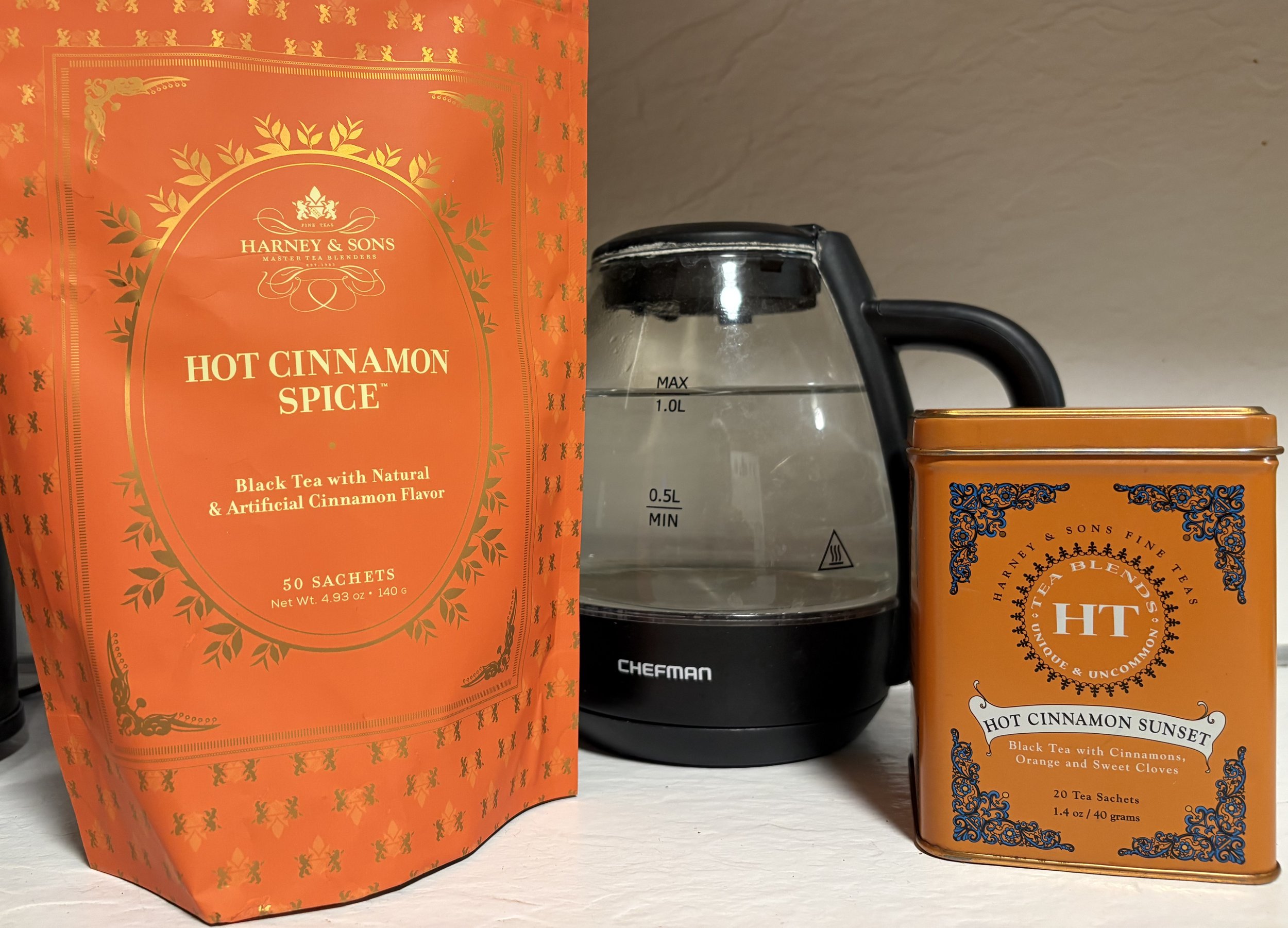 Bag and tin of Harney & Sons Hot Cinnamon Spice tea