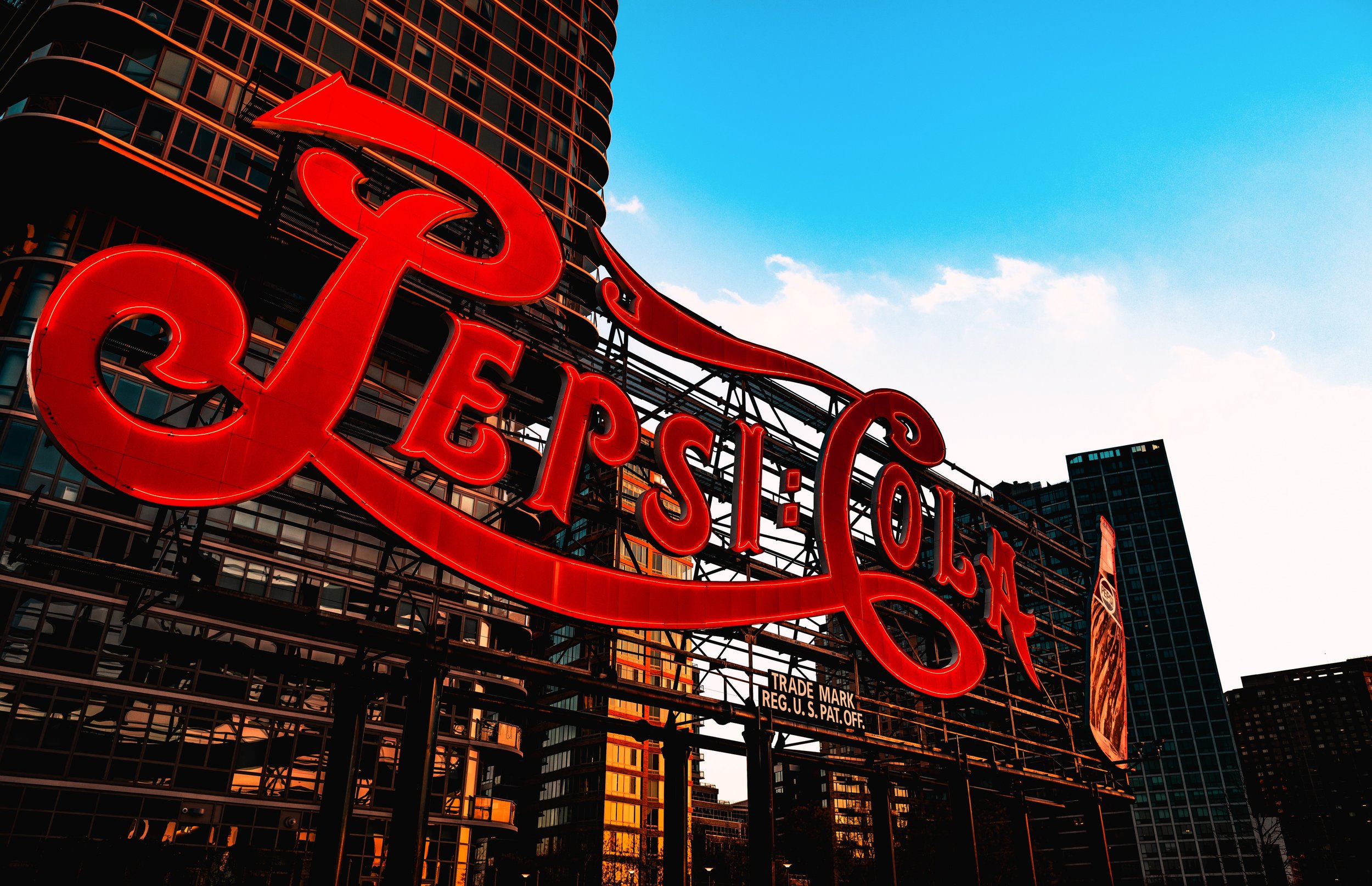 pepsicola.aea33129.jpg