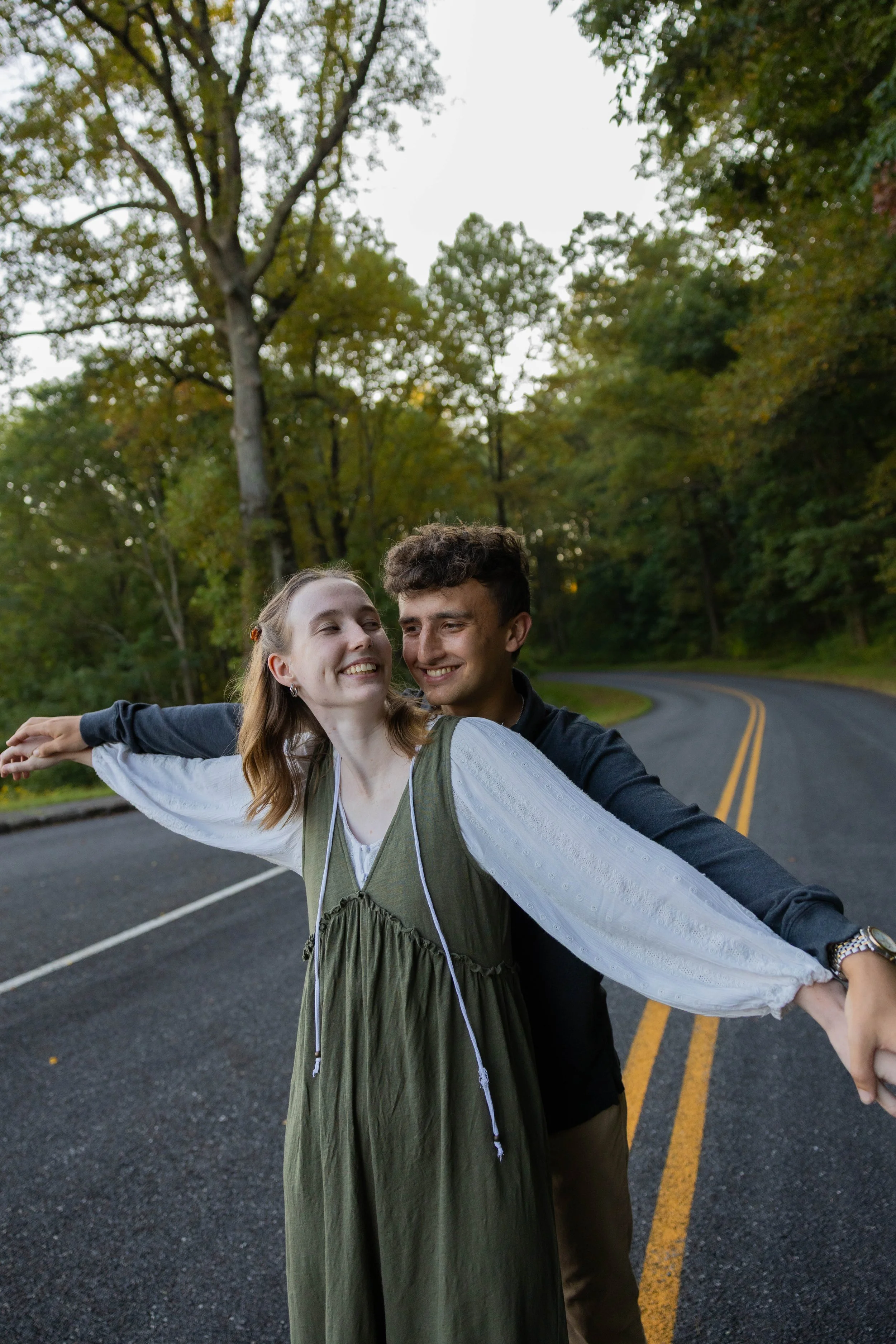 L&LEngagement - Rhapsodymerriephotography-21.jpg