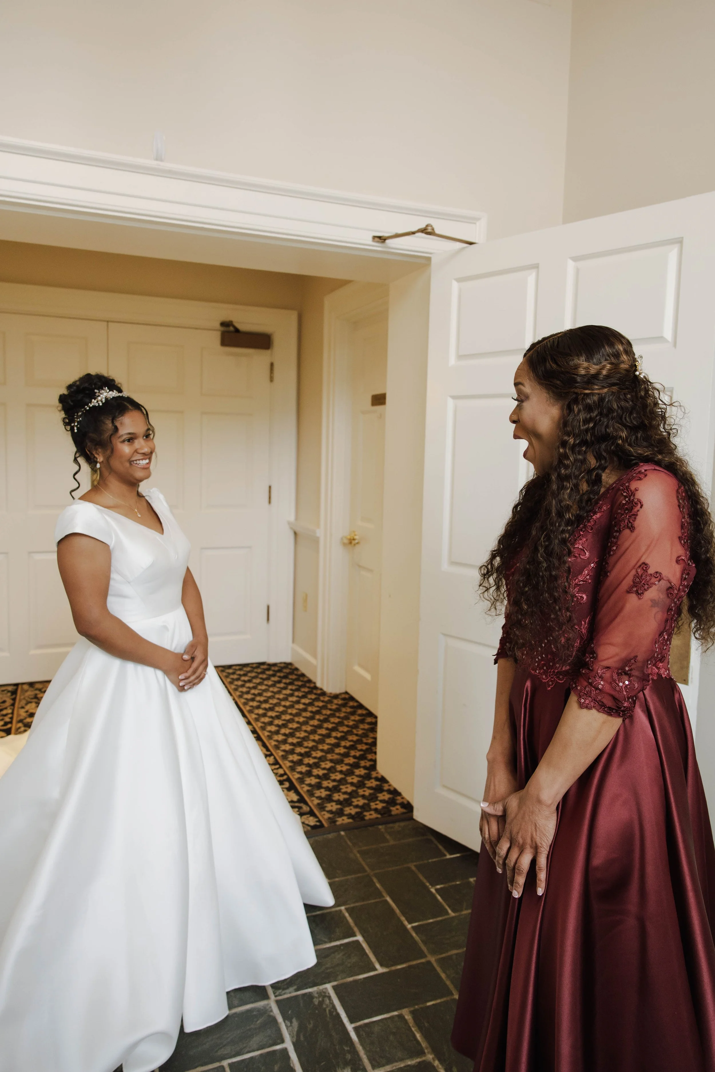 Harvey Sneaks! - RM Photography-6.jpg