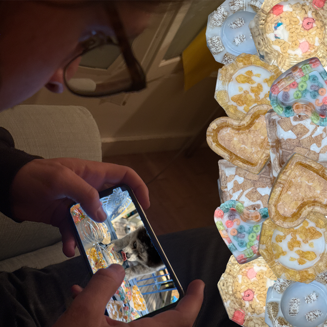 rogionchrisphone.png