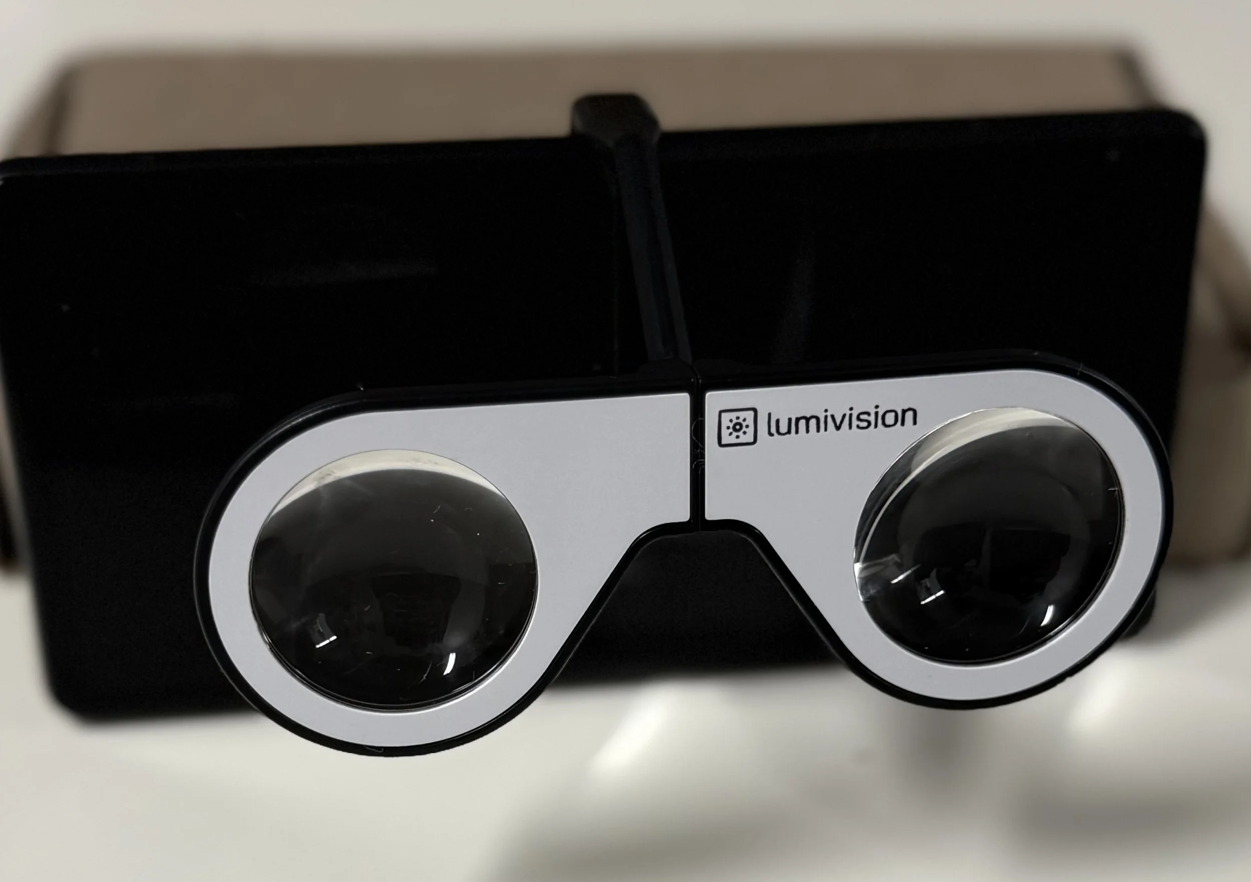 two lenses connected to a smartphone