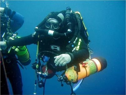 Trevor-Jackson-returns-from-a-deep-dive.jpg