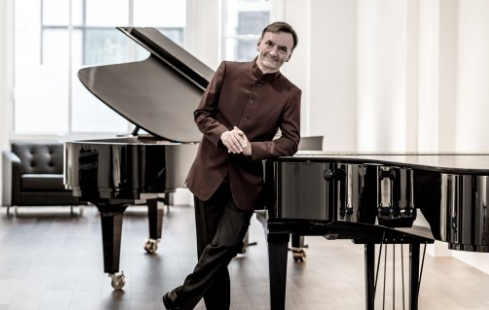 Pianist Sir Stephen Hough
