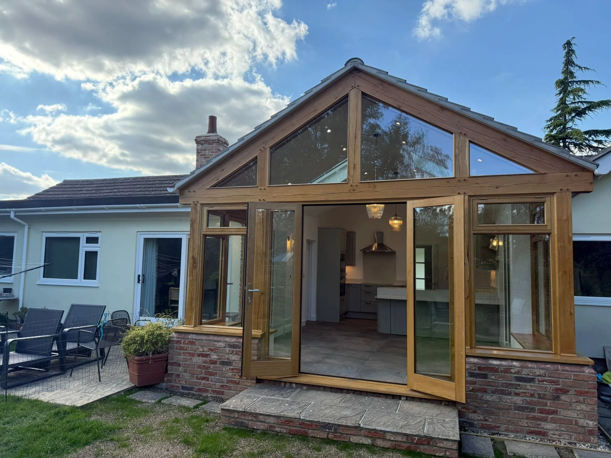 Barley Oak Garden Room