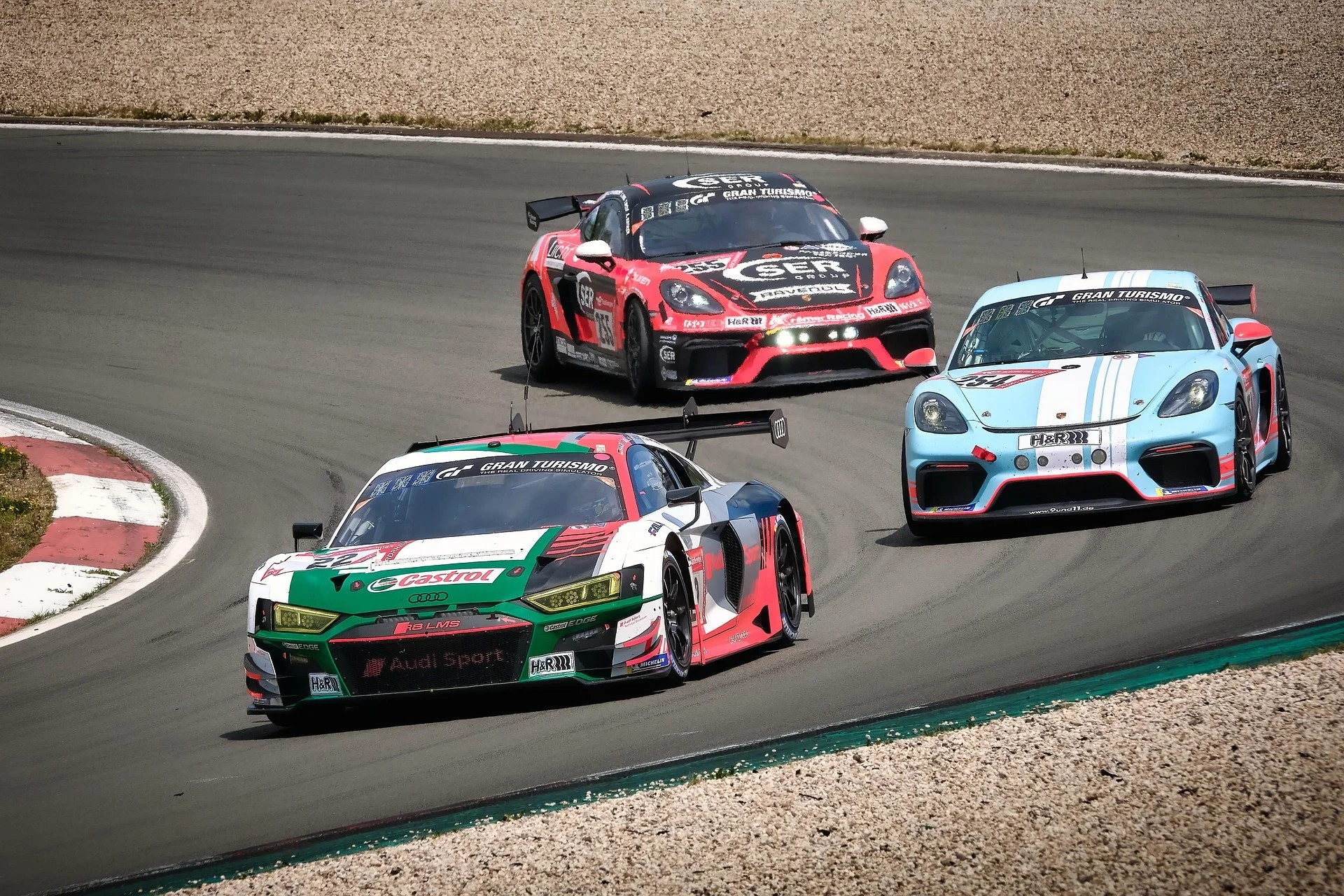 race-cars-7295181_1920.jpg