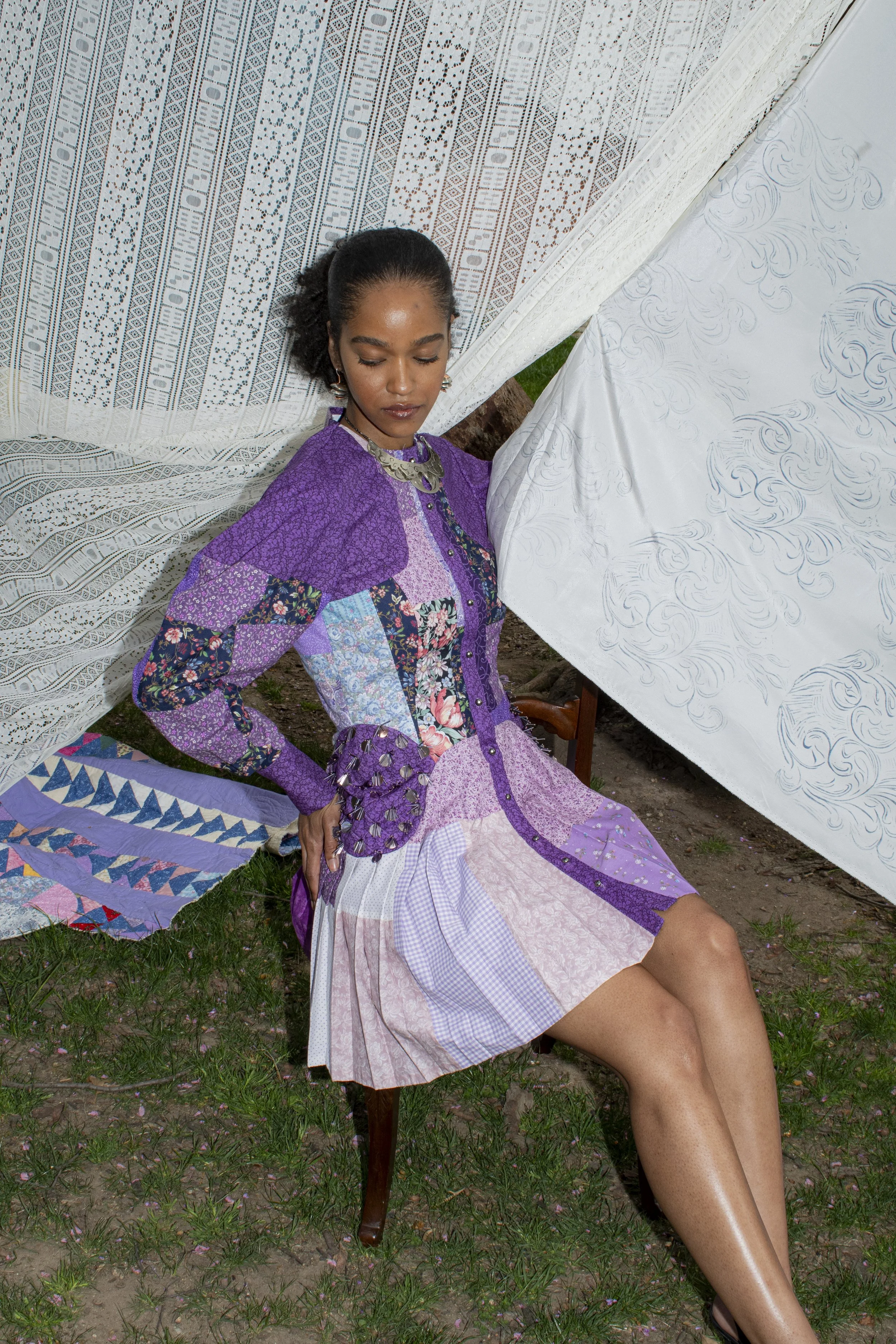 aminacompressed-0556.jpg