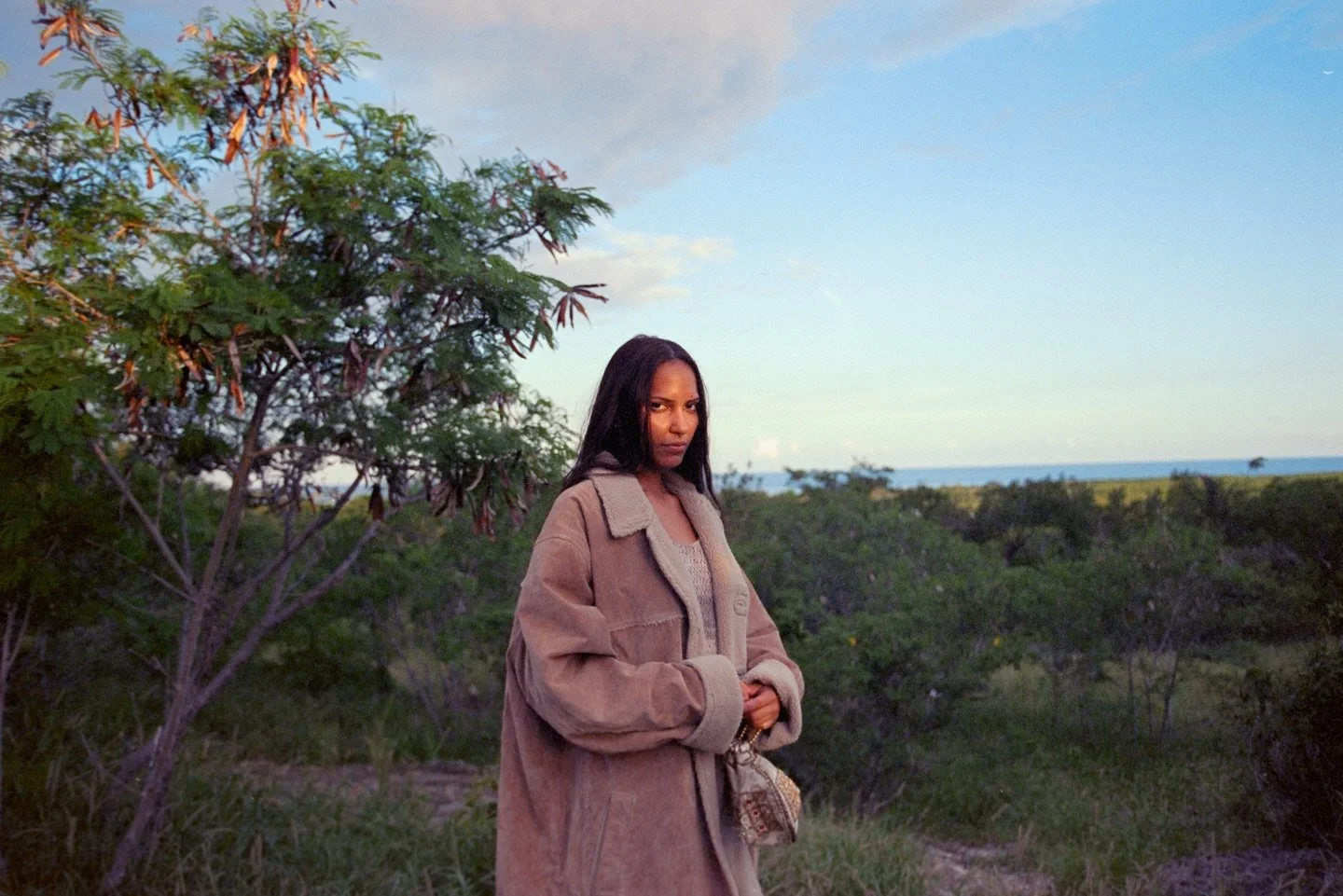 @moments_in_between___ is an immensely talented fly on the wall photographer and director who is coming to our mexico city trip to document all our adventures 🇲🇽 

having worked with clients like - 

fka twigs, latto, adidas, conde nast traveler, t