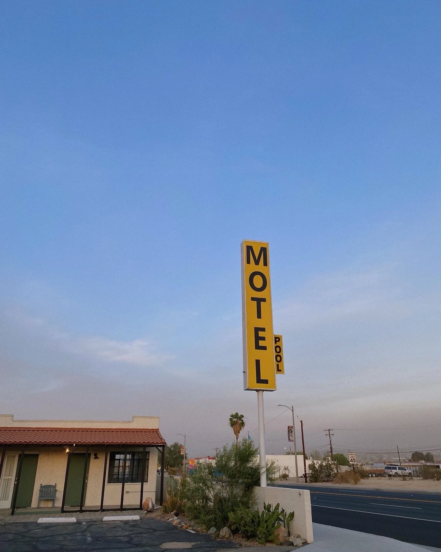 visiting LA has us reminiscing on past road trips- specifically the easy and gorgeous drive from LA to Joshua Tree 🌴planning domestic travel can be so fulfilling too, there&rsquo;s so much to see and so many wild desert rabbits to chase 😌

we&rsquo