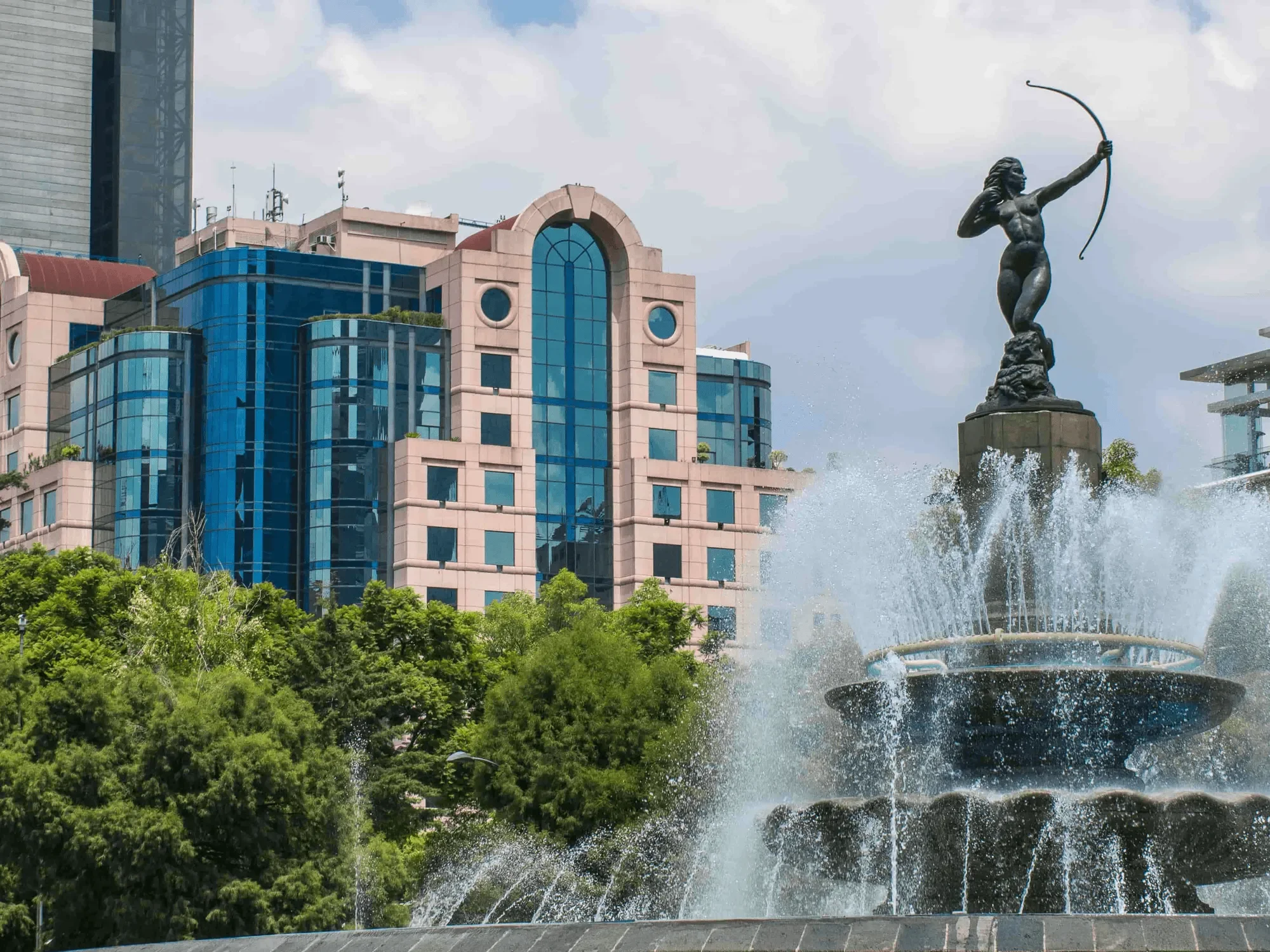 fachada-marquis-reforma-fuente-diana-cazadora_standard.webp
