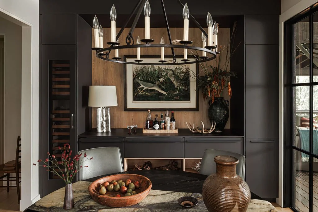 Audubon Art in Dining Room, Moody Bar