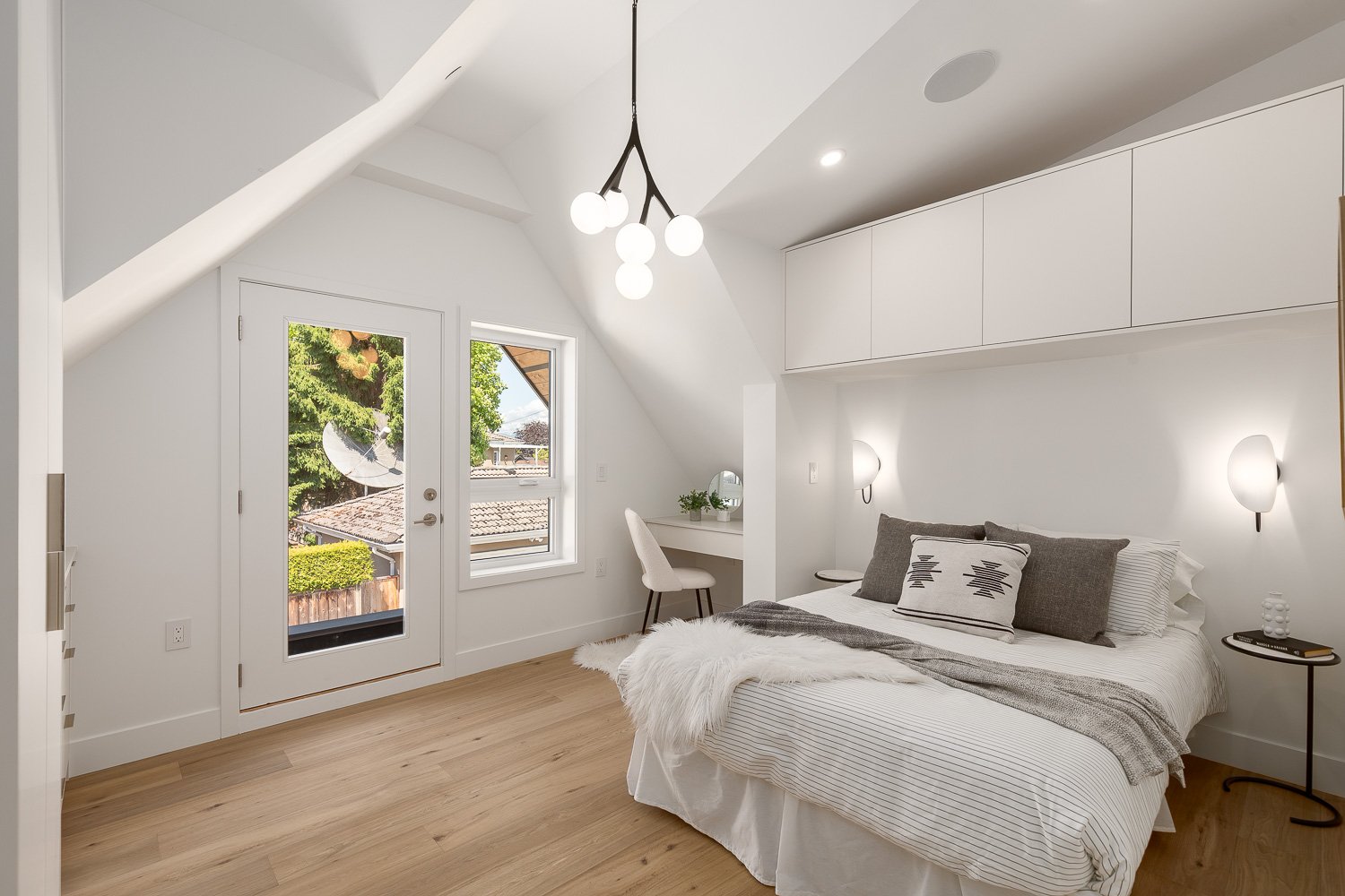 1135-West-33rd-Avenue-Web-29.jpg
