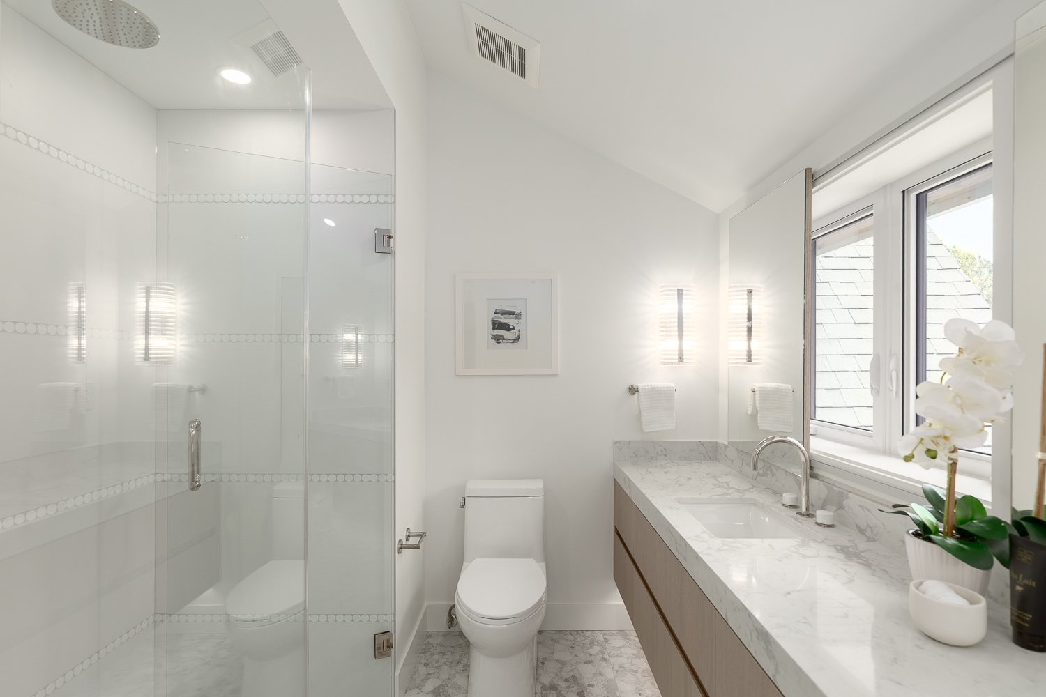 1141-West-33rd-Avenue-Web-64.jpg