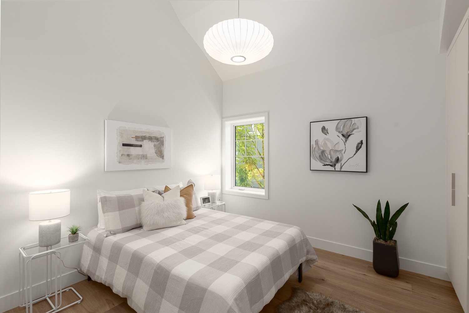 1141-West-33rd-Avenue-Web-70.jpg