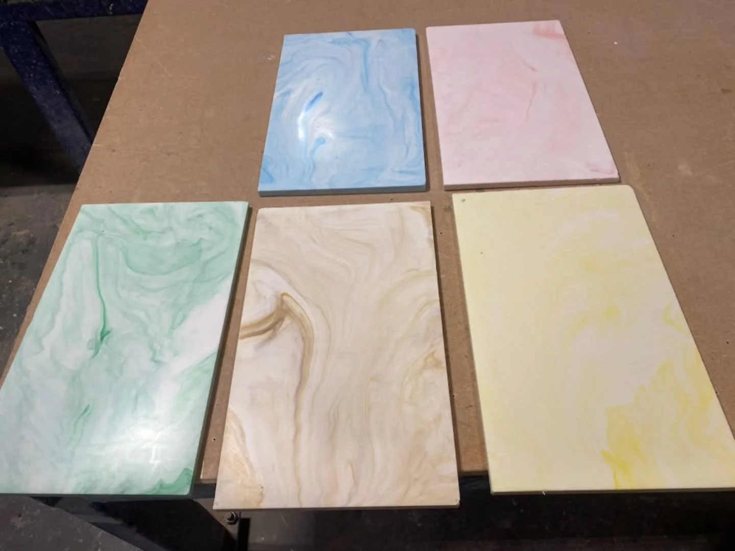 One of our long time design friends over at @element.17 asked us to create some colored Kymira samples after seeing our new Rose Quartz colour.

Here's a sneak peak of what we have done for our first sample run 🥳

Keep an eye on our page to see the 