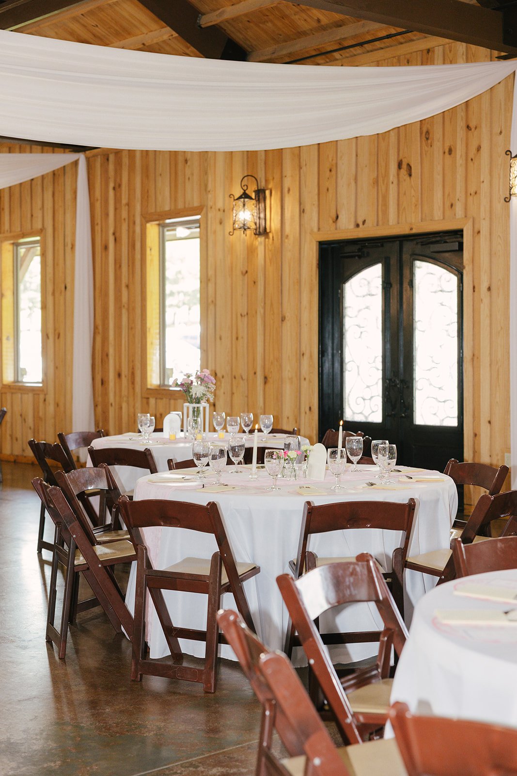 simple  table decor