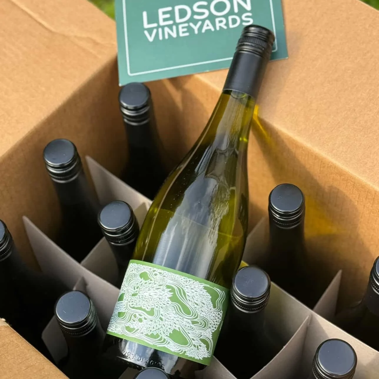 Nothing better than seeing our wine through your lens. Thank you @mrsgr8z for these beautiful shots🍷📸