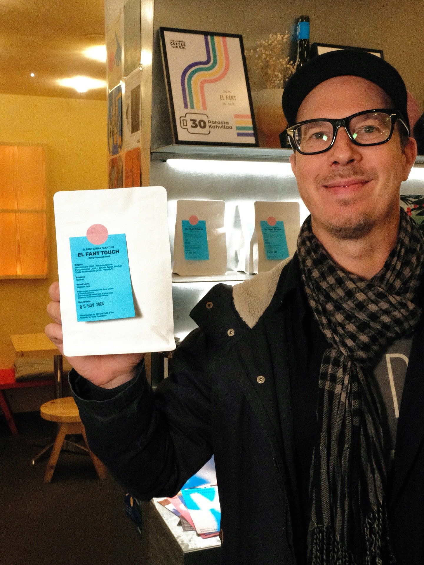 Throwback to when Jarkko became the first regular to take home our espresso blend.
He came back with great feedback, and lately many of you have been saying the same. Hearing how it works in your home setups has been really encouraging.
Bags are avai