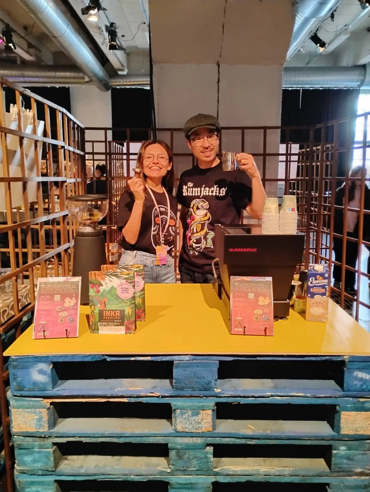 Naoto represented us at @helsinkicoffeefestival, joining @inkapaahtimo to share their coffees and bring a little bit of the El Fant vibe to the festival. It was such a joy to be there, pour for people, talk about coffee, and meet both familiar faces 