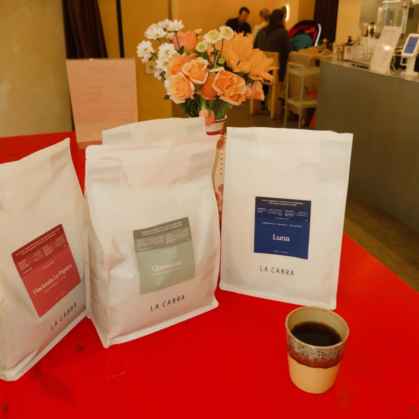 Filter coffee at El Fant ☕️
We have a few beautiful coffees from @lacabracoffee on the shelf and on the bar these days, so we&rsquo;ll keep rotating them as filter coffee over the coming weeks.

Different varieties and origins, from clean and floral 