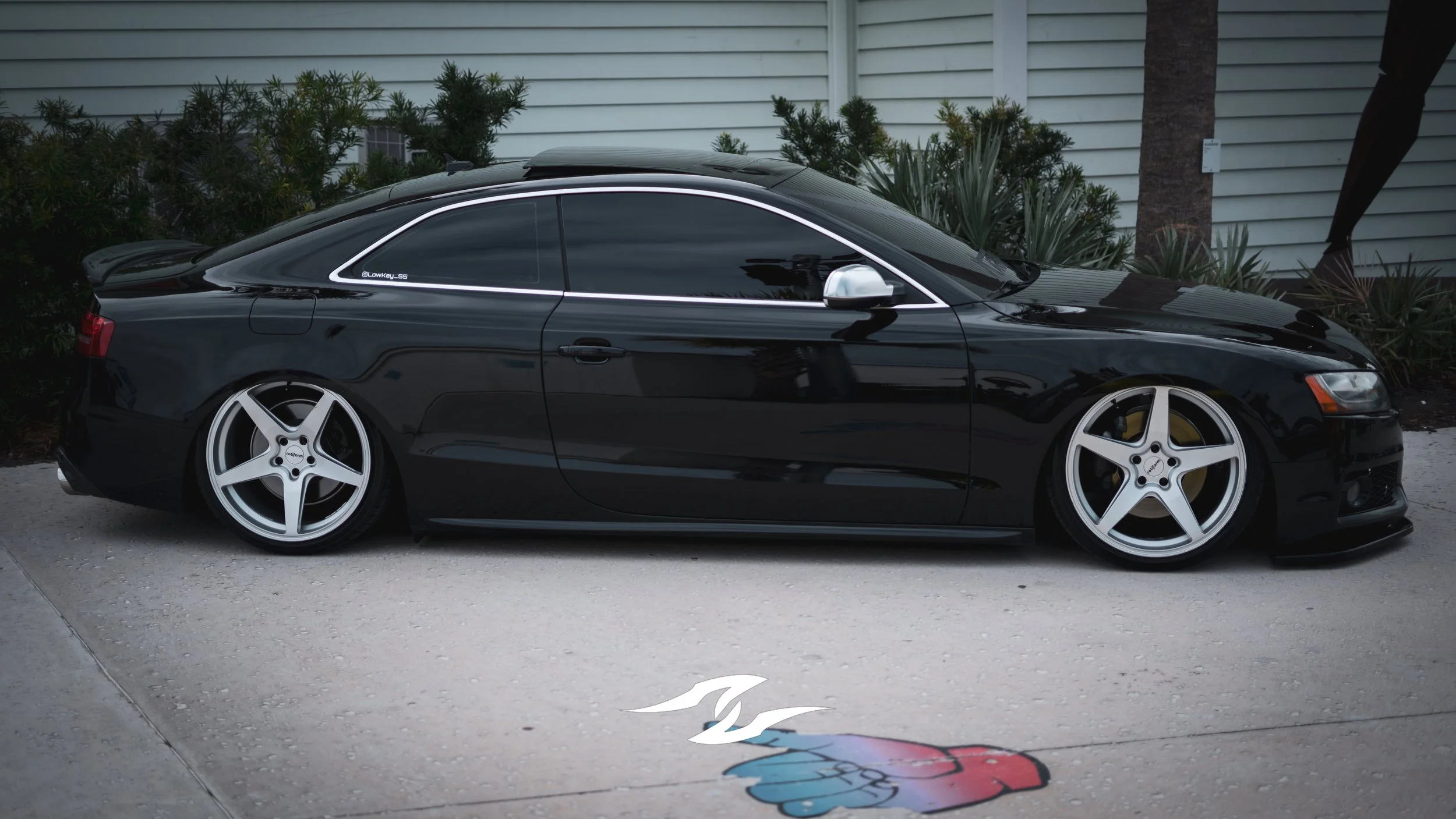 Black Audi-4.jpg