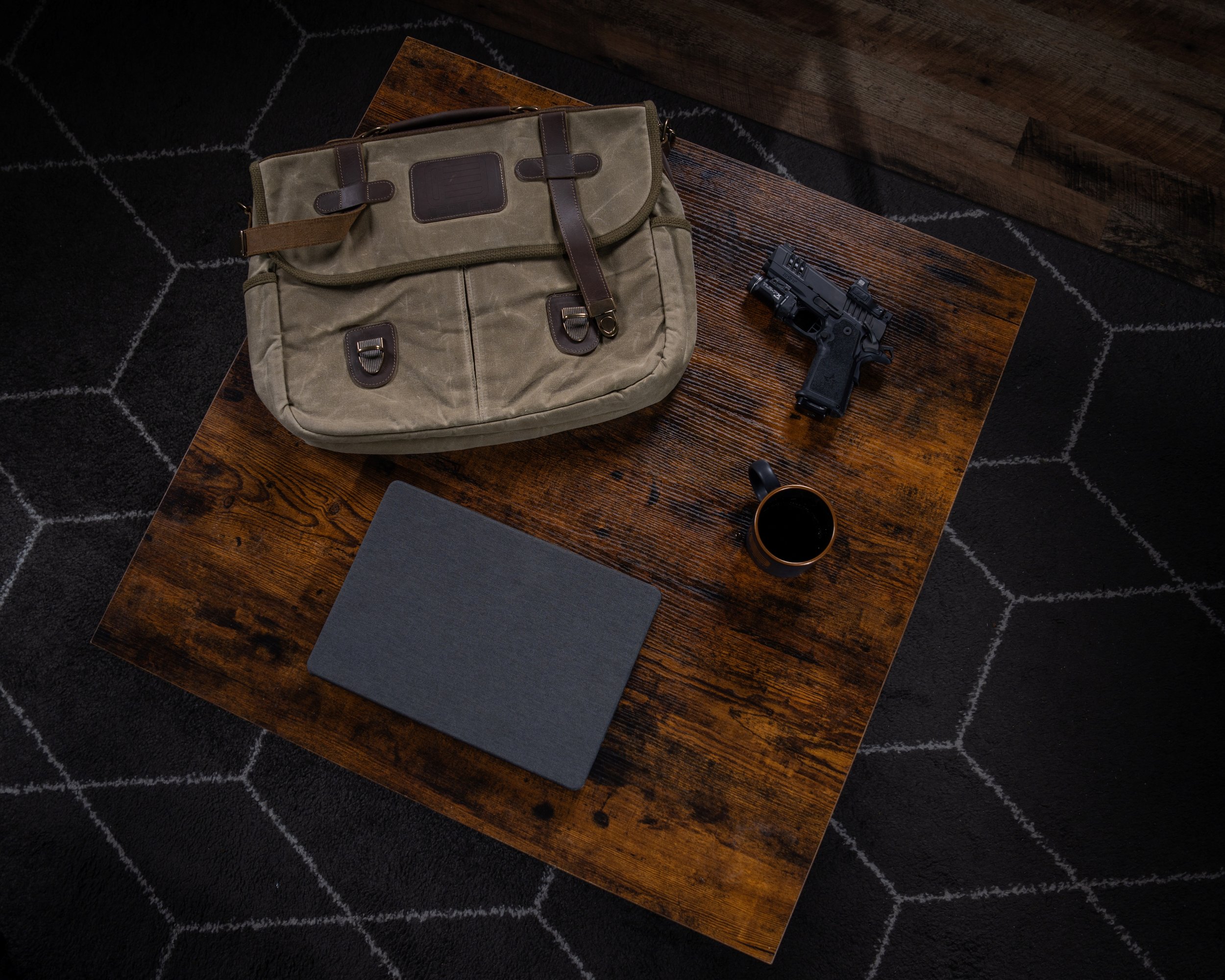 ET_Nov24_Studio Photos (25).jpg