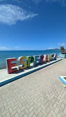 Pit stop at Esperanza for some lunch and food provisioning!