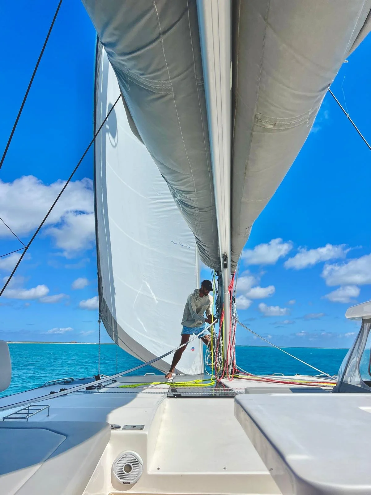 The wind was favourable so we decided to sail over to Barbuda to check it out!