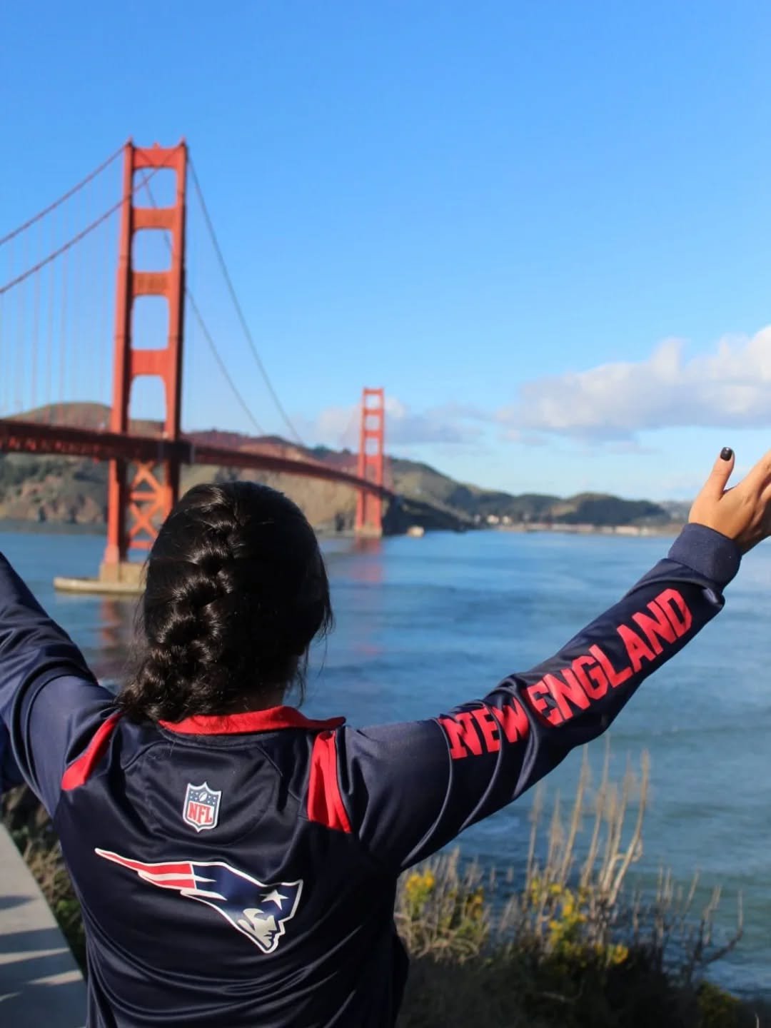 Foto tomada en el 2016 &iquest;Coincidencias lindas o manifestaciones involuntarias?- 10 a&ntilde;os despu&eacute;s, un par de anillos m&aacute;s y el despertar de una nueva dinast&iacute;a con HC nuevo y la creatura Maye.❤️🥹
Despedirse de Brady y e