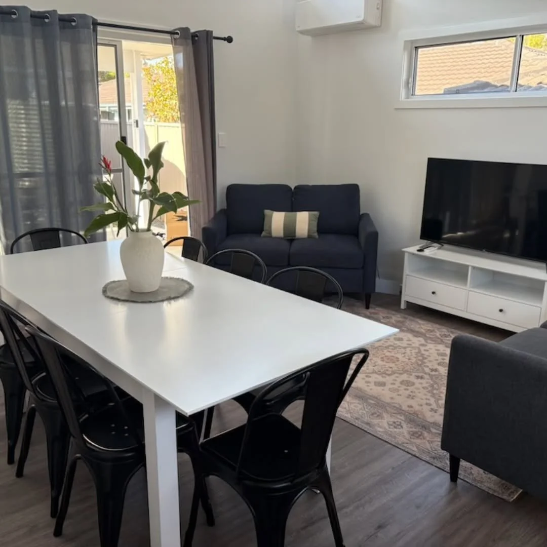 Relaxation ✅️
Marie and Pat's Cottage keeps ticking all the boxes 

Book now for your next getaway 

#mariepatscottage #CentralCoast #getaway #goodvibes #Gorokan #relaxation #sleeps8 #outdoorspa