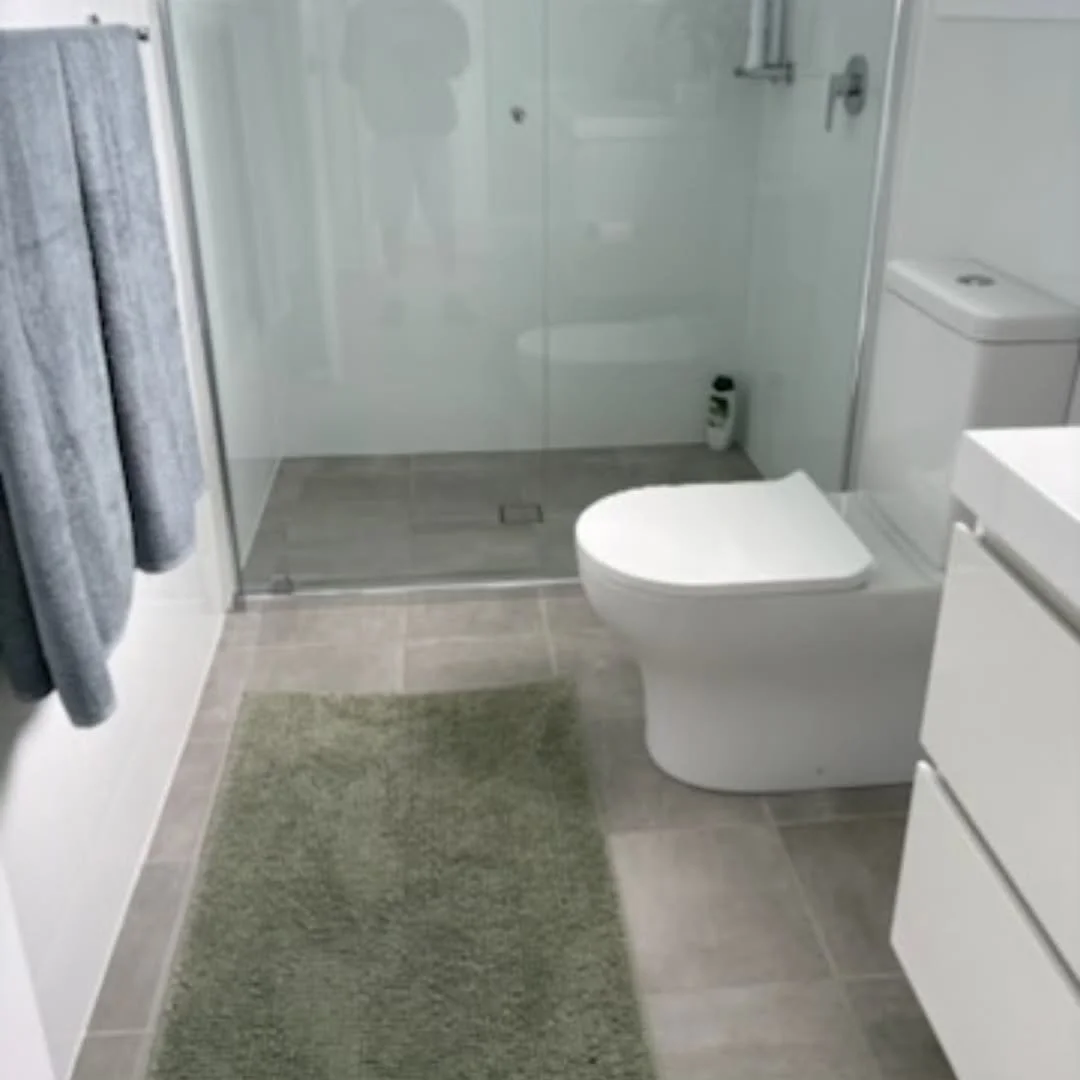 Guests at Marie &amp; Pat's Cottage consistently mention how squeaky clean the cottage and bathrooms are when they arrive. 
We take pride in making sure every stay feels fresh, comfortable and welcoming from the moment you walk through the door.
 A r
