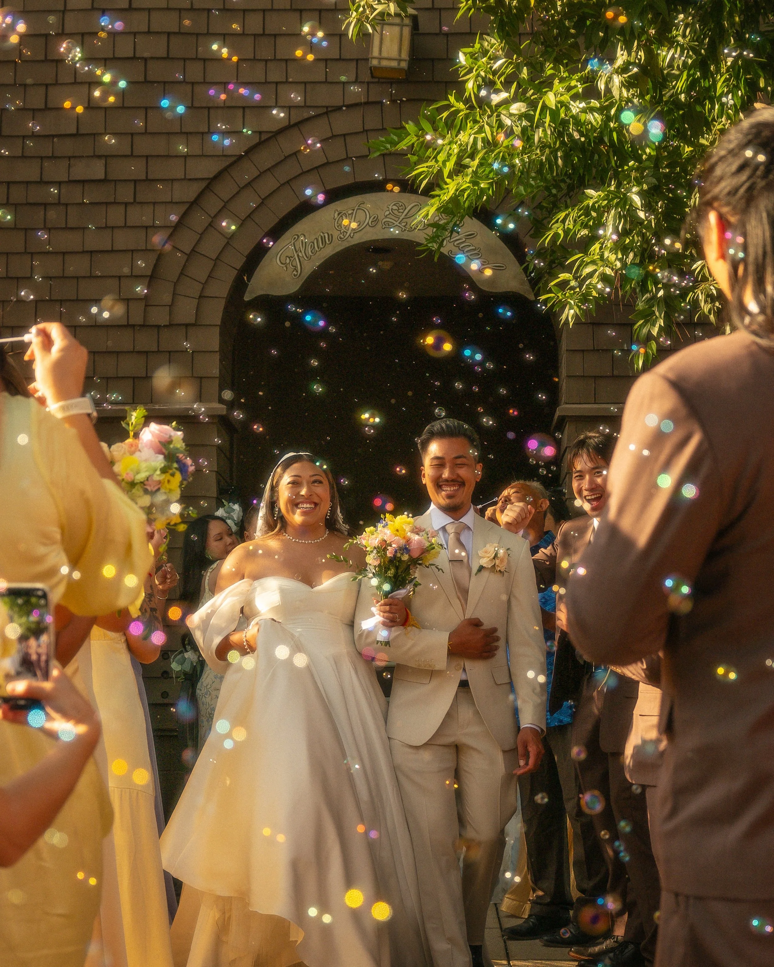 It&rsquo;s the kind of love that feels like home.

Book your session with @seeking.worlds link in bio.

#weddingphotography #lovestory #weddinginspiration #brideandgroom #romanticweddings