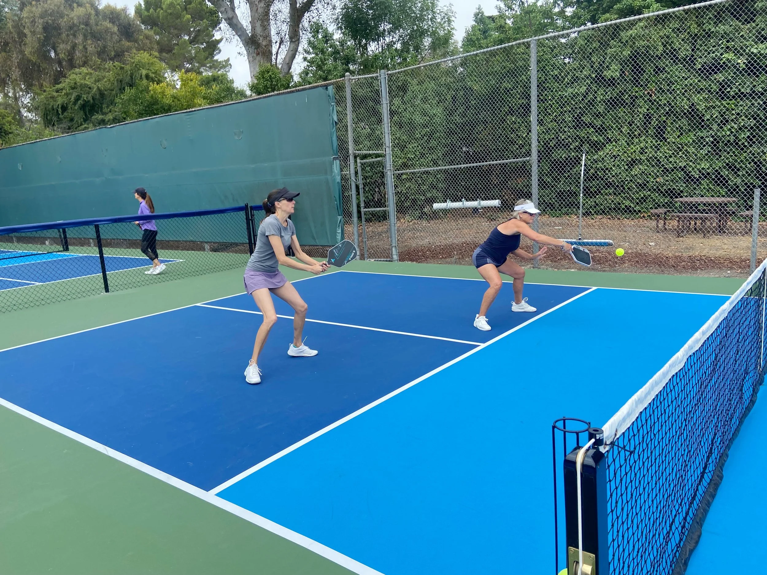 HEATHER AND SHARI TAKE CHARGE!