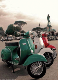 CELEBRATING THE VESPA