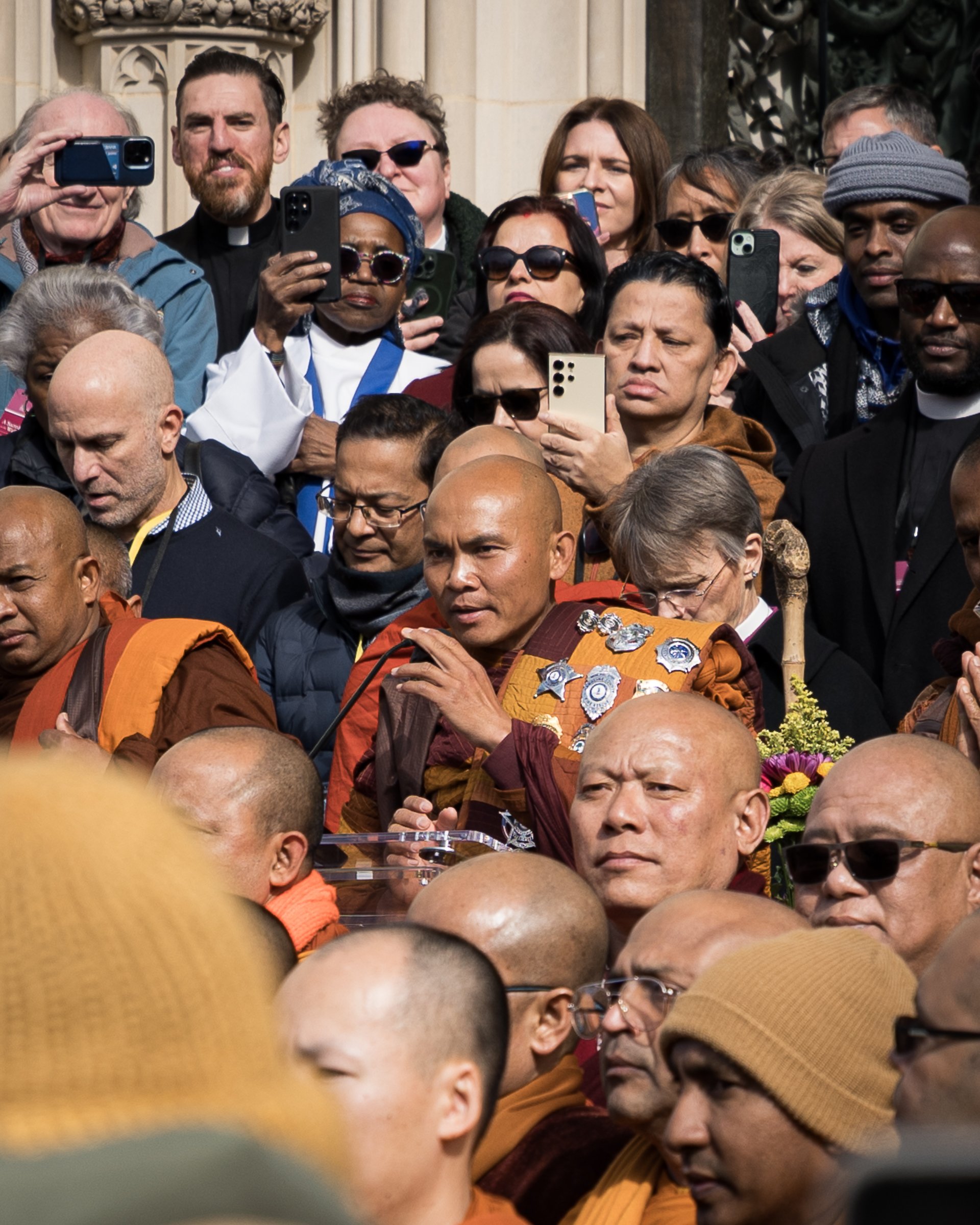 Budhist Monks-08.jpg