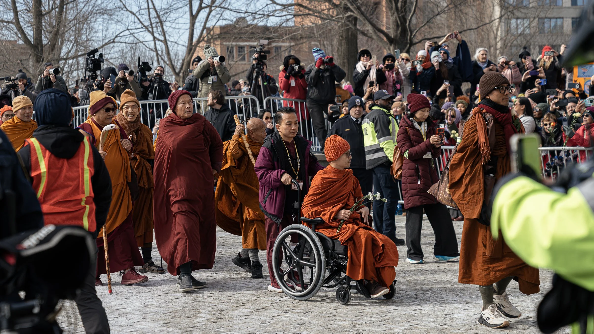 Budhist Monks-05.jpg