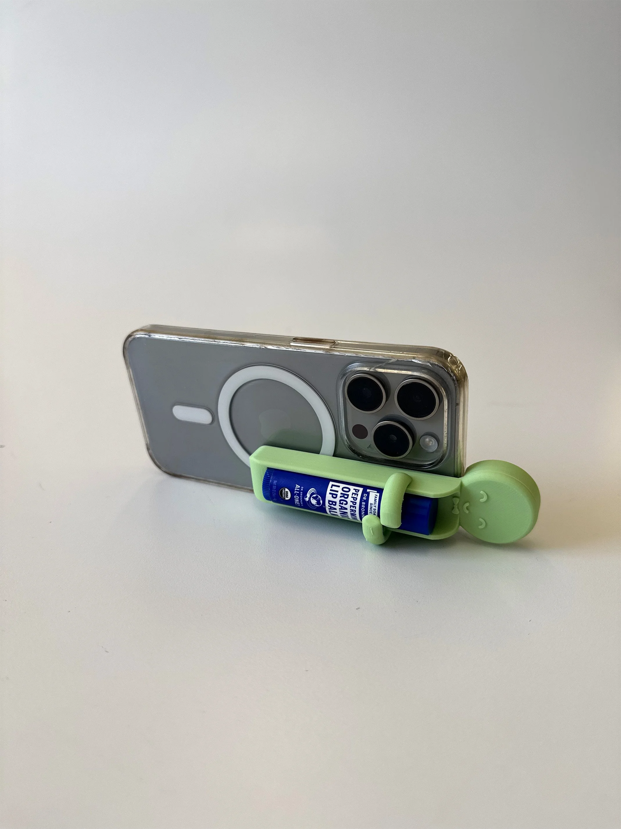 smilo- side view.jpg