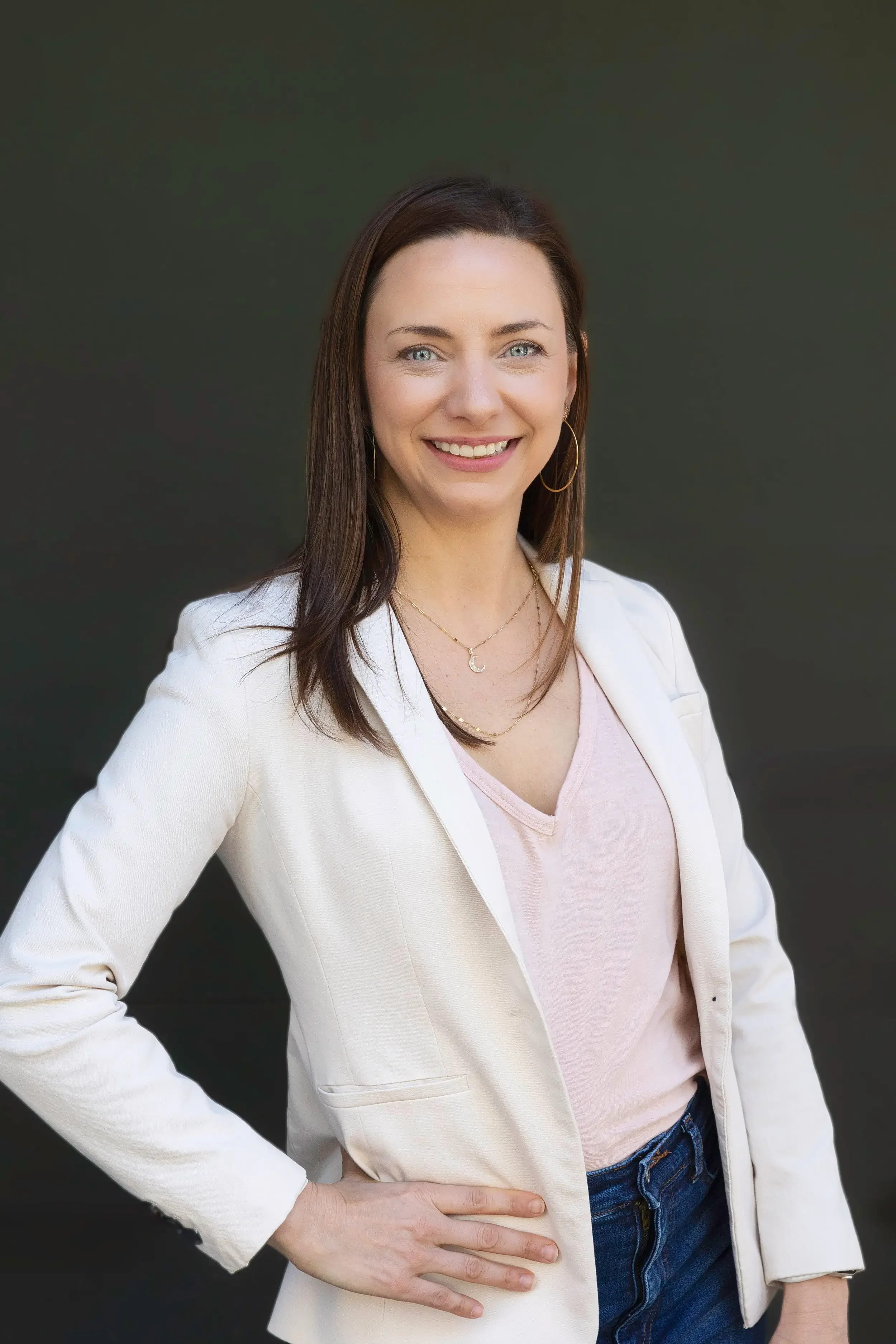 Dr. Samantha Brooks