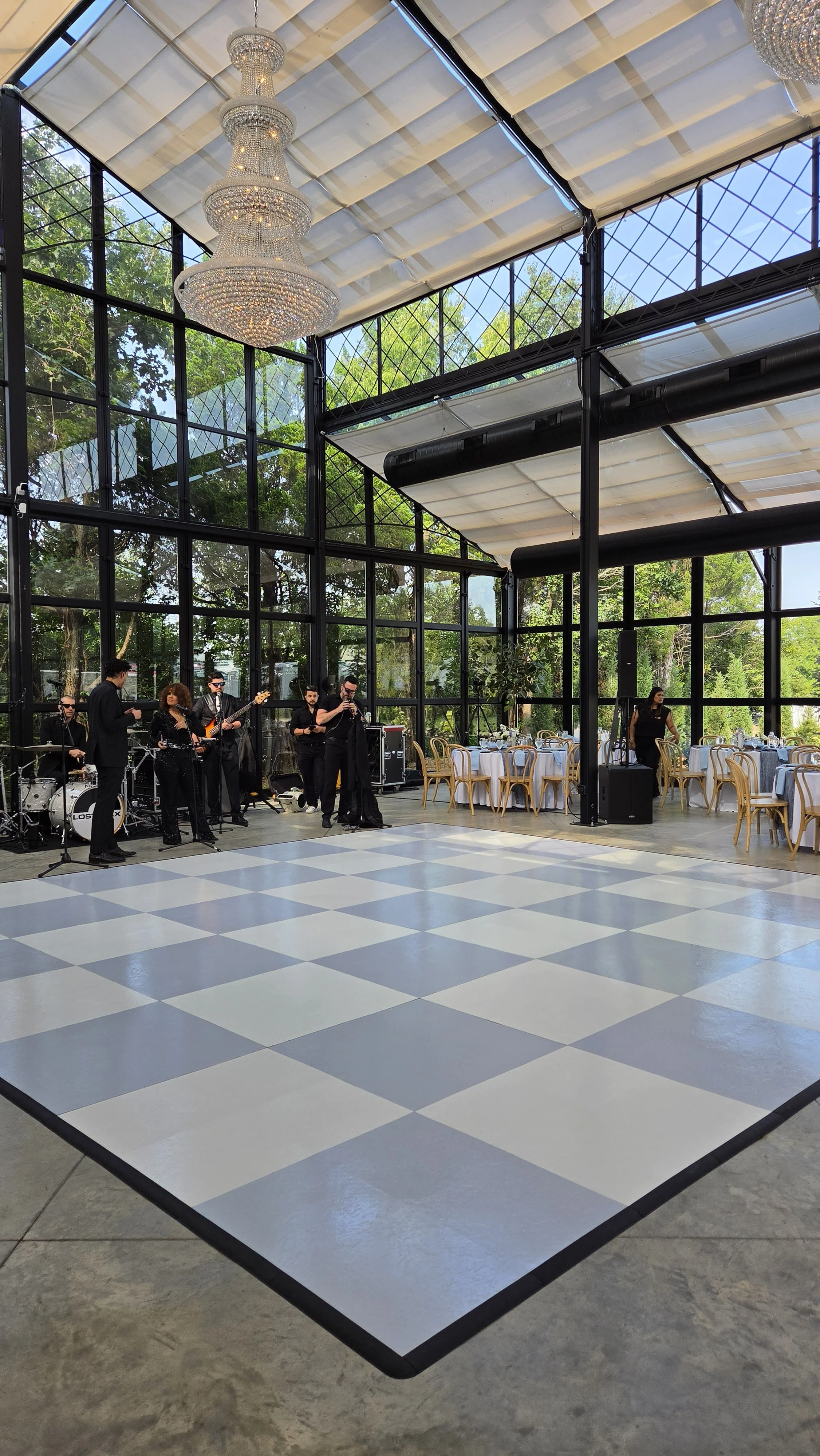 21' x 21' Blue & White Dance Floor at The Glasshouse