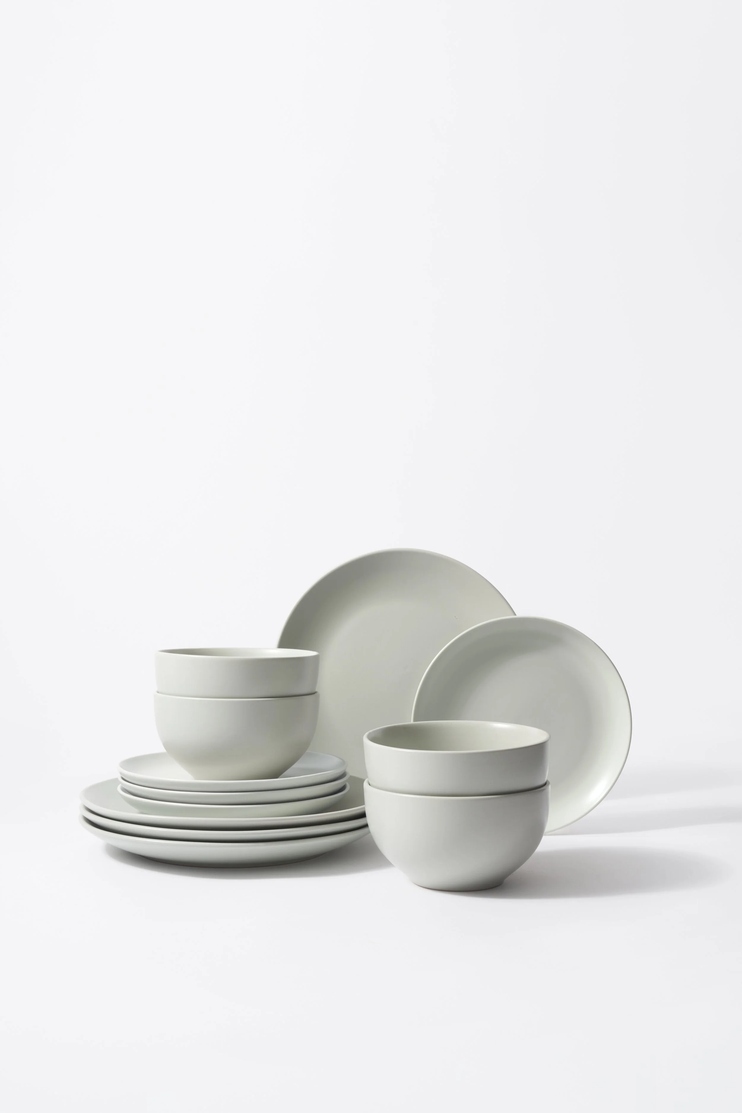 Green_Ceramic_Table_Setting.jpg