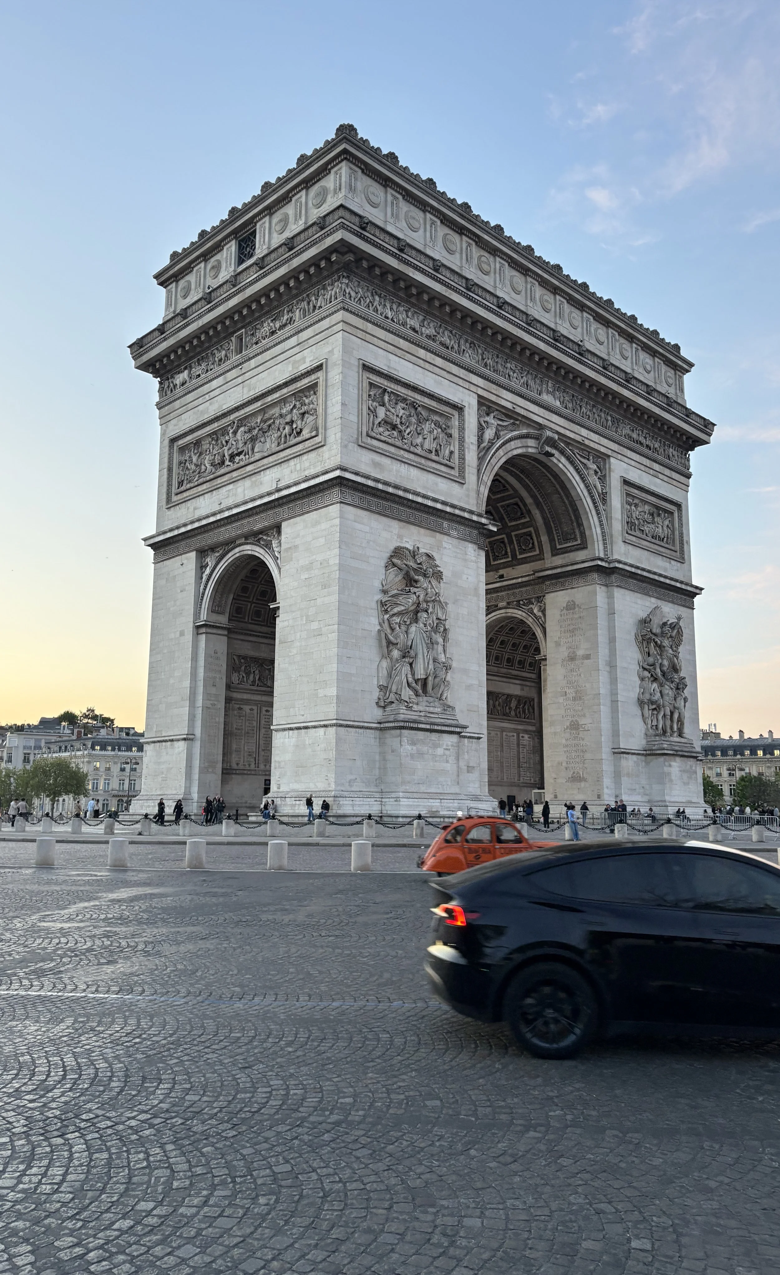 Arc de Triomphe at dusk in Paris