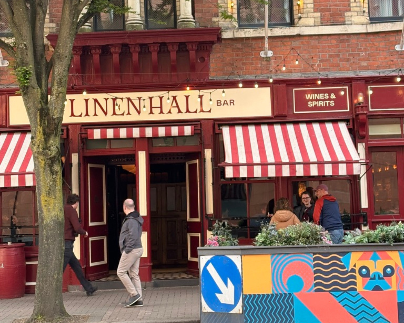 Belfast_Linen Hall.png
