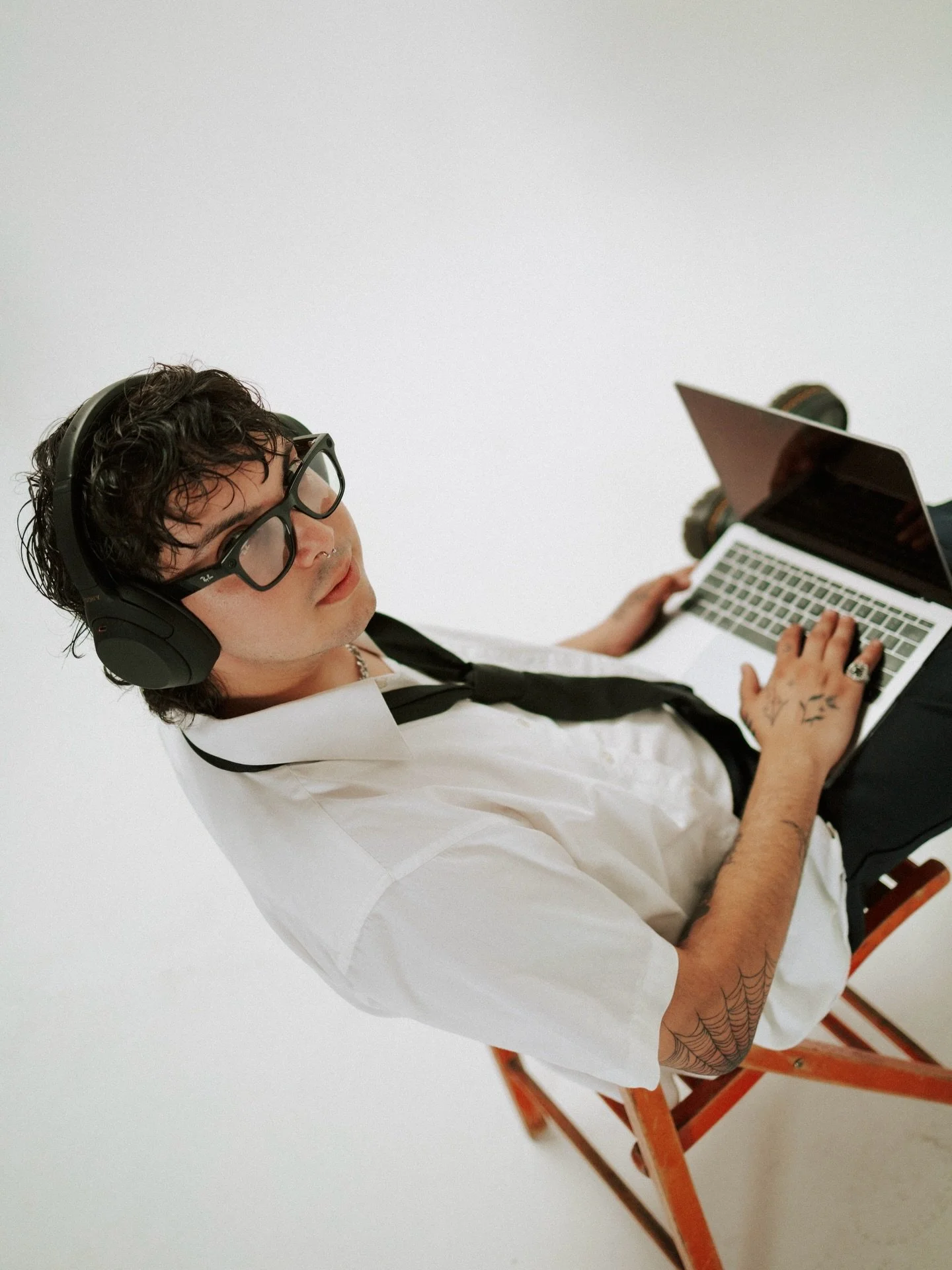 More from this iconic studio branding session 💻

&mdash;&mdash;
#personalbrandphotographer #losangelesbrandphotographer #orangecountybrandphotography #redondobeachphotographer #southbaybrandphotographer