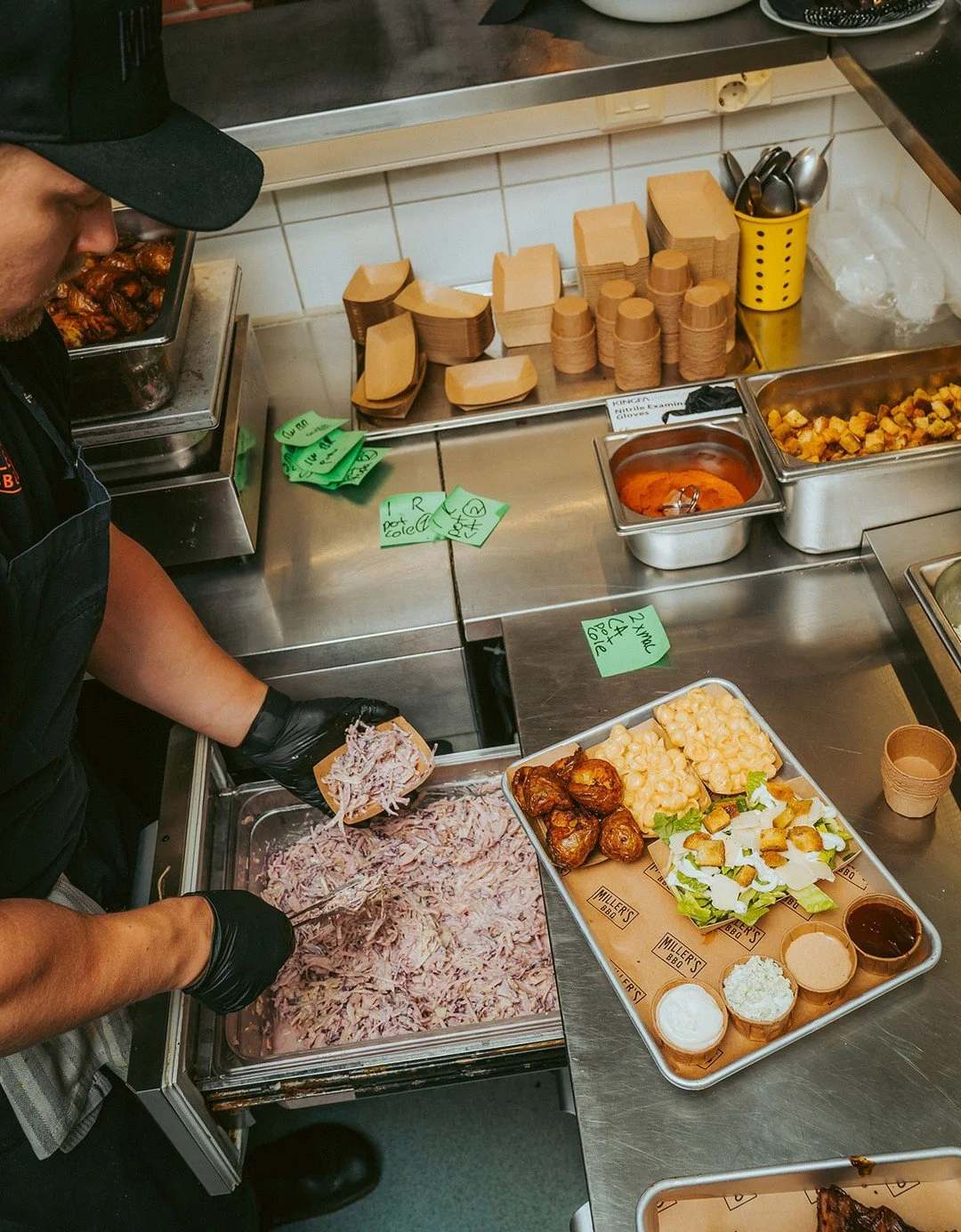 Itsen&auml;isyysp&auml;iv&auml;n viikko Miller'siss&auml;:

❗️Perjantaina 5.12. ravintola sulkeutuu poikkeuksellisesti jo klo 18 yksityistilaisuuden takia.
🇫🇮 Itsen&auml;isyysp&auml;iv&auml;n&auml; la 6.12. olemme auki normaalisti 11-21!

Tervetulo