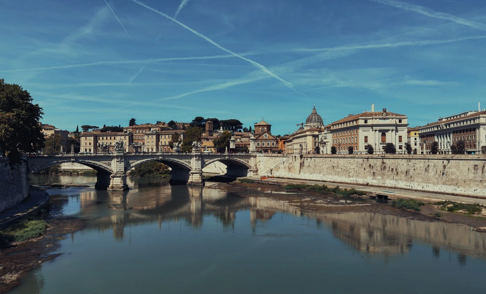 View of Ponte Vittorio Emanuele II, Rome