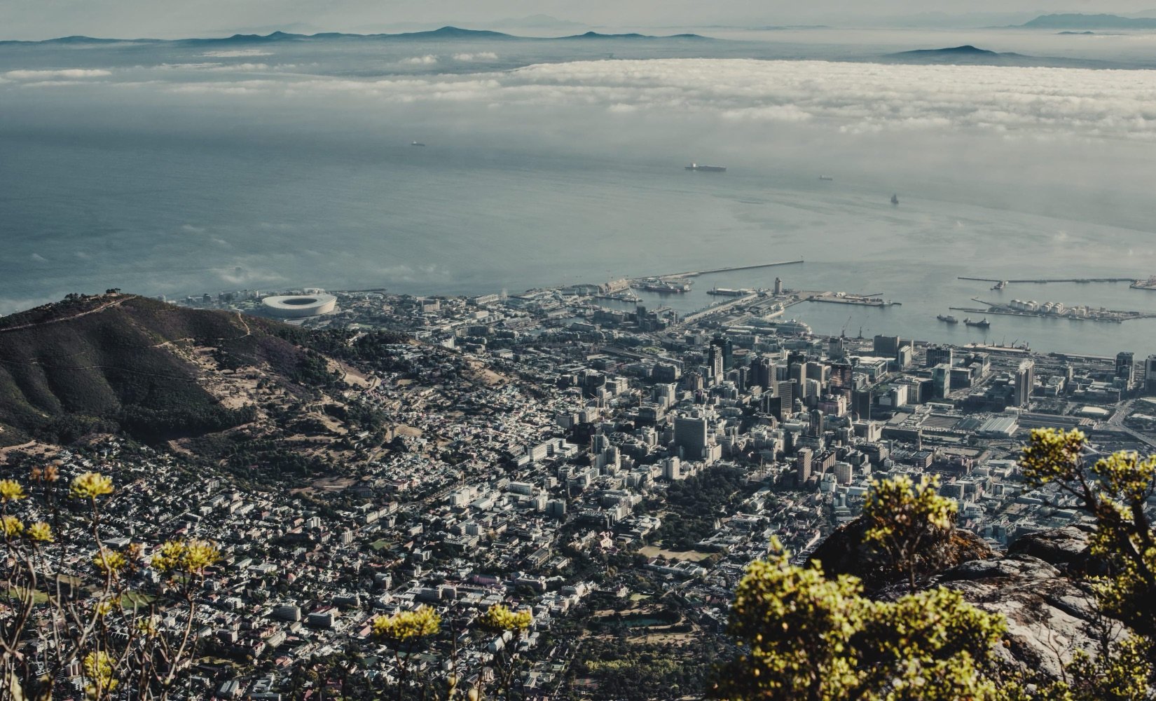 View of Cape Town from the top of Table Mountain